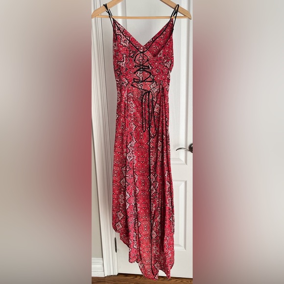 Greylin Red Maxi Dress - Picture 2 of 4
